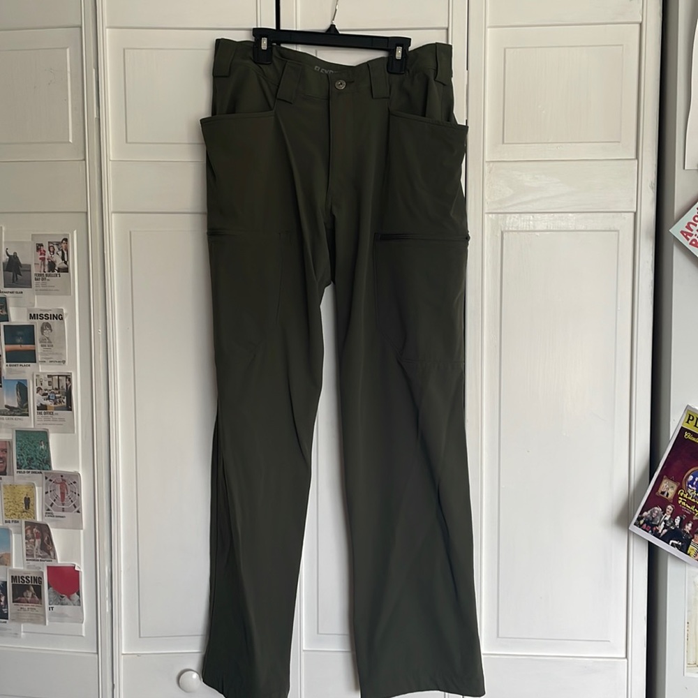 Deluth Trading Company Flexpedition pants